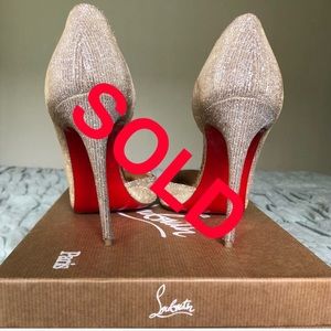 ‼️SOLD‼️Iriza 100 Christian Louboutin Red Bottoms